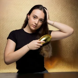 Escova de Cabelo A Poderosa  METÁLICA